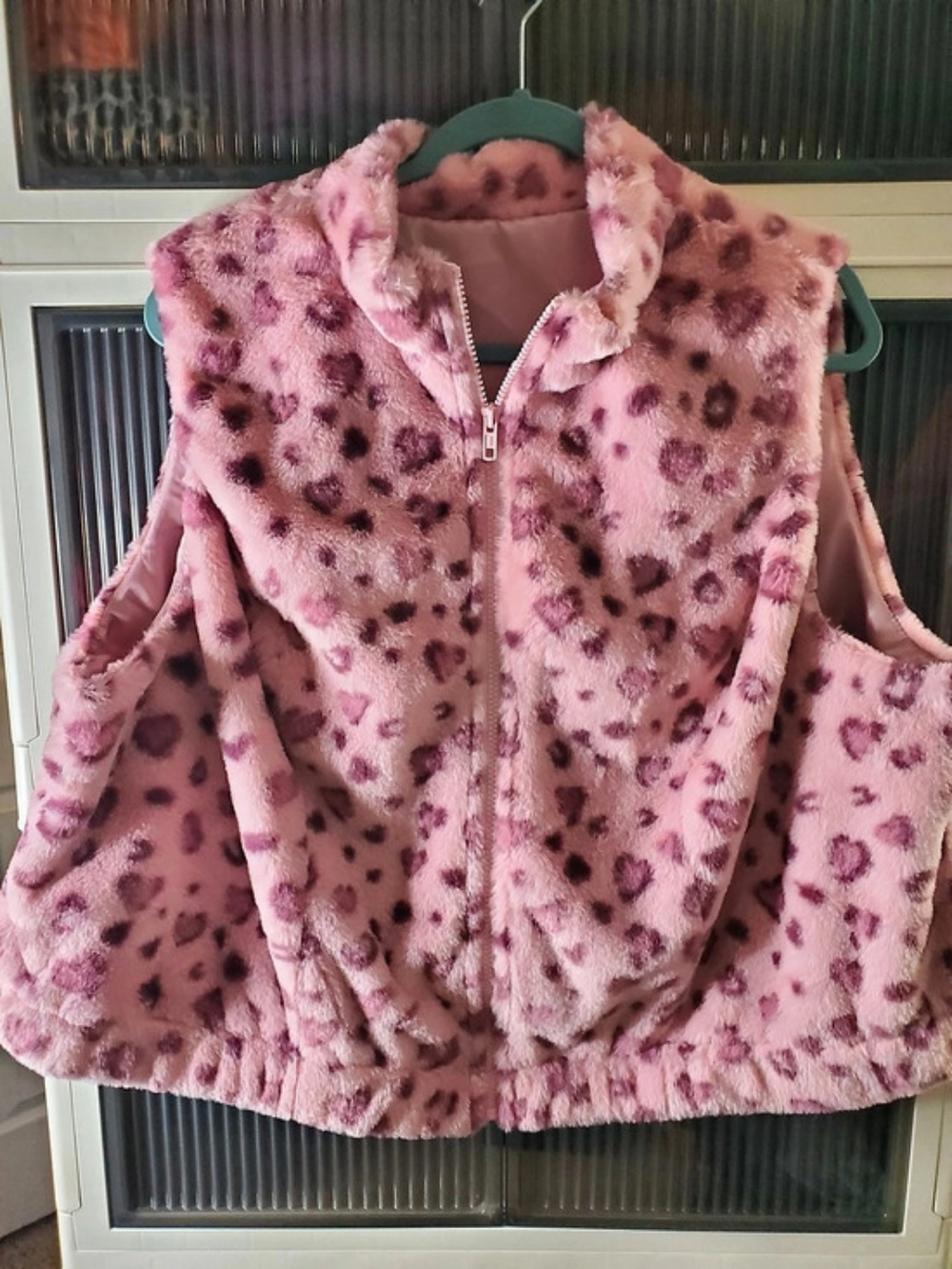 SHEIN Animal Print Fleece Vest in Pink Size 5XL